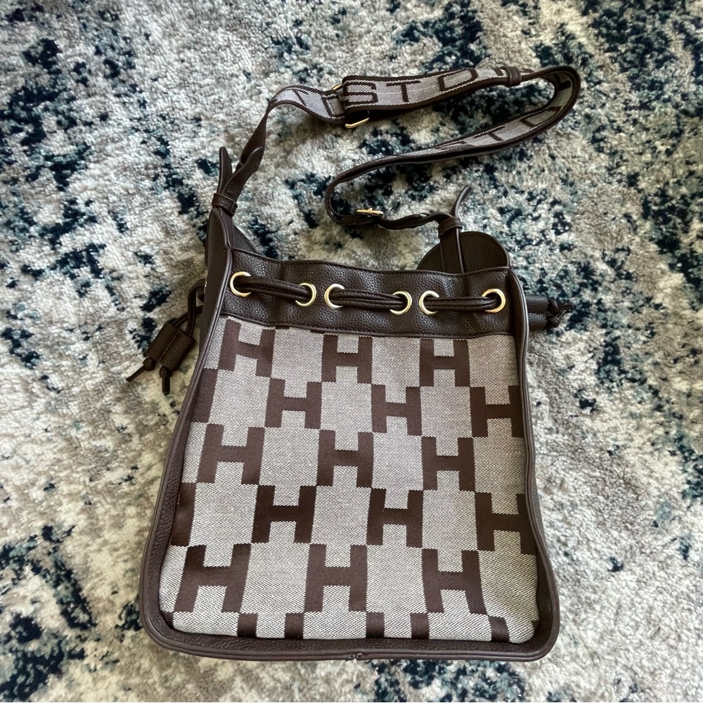 Halston Bag - Picture 2 of 4